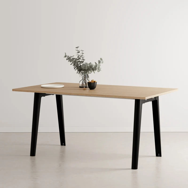 Table à manger NEW MODERN - bois éco-certifié