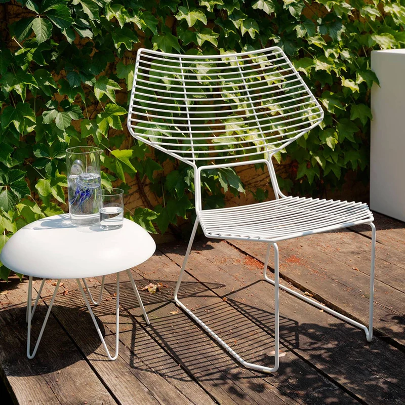 Peacock Alien Chair | Futuristic Design & Bold Elegance