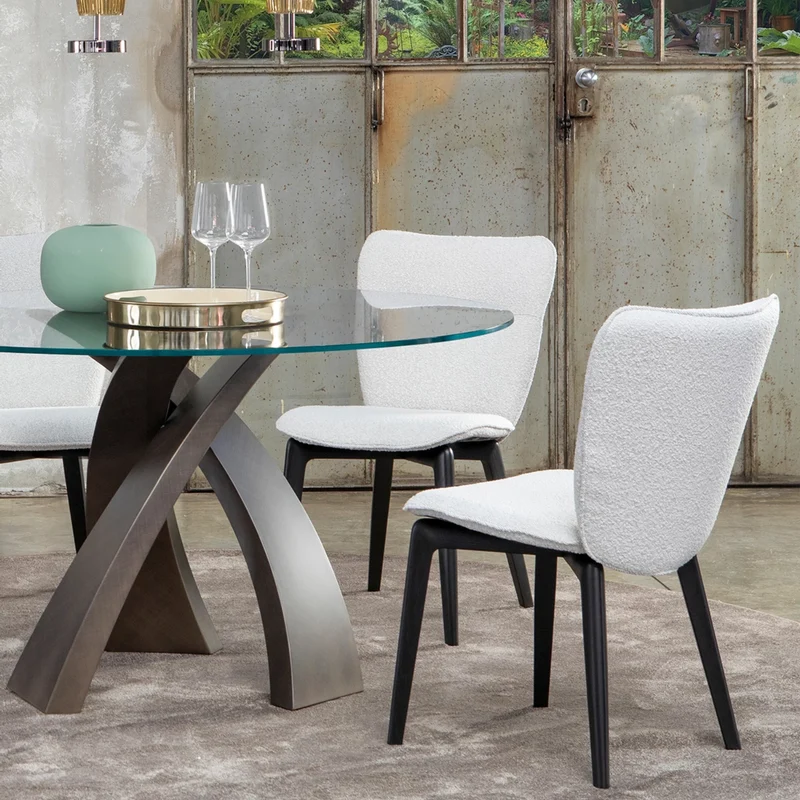 Tender Chair | Unmatched Comfort & Stylish Modern Design