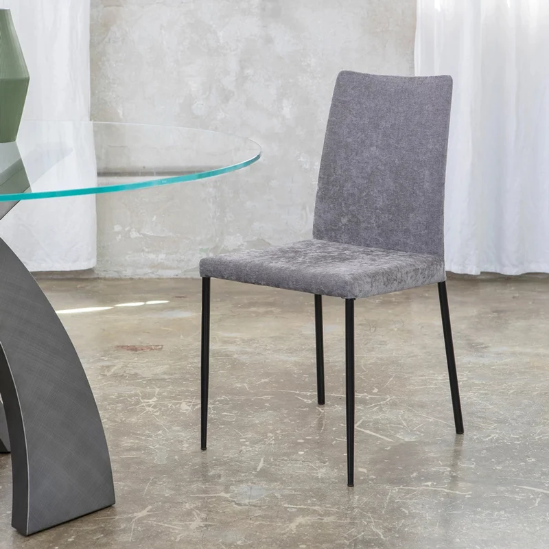 Spillo Chair | Versatile Elegance & Superior Comfort