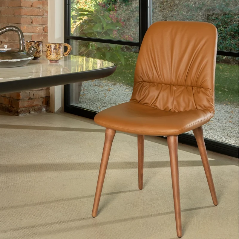 Dafne Comfort Chair | Elegant & Stylish Design for Modern Living