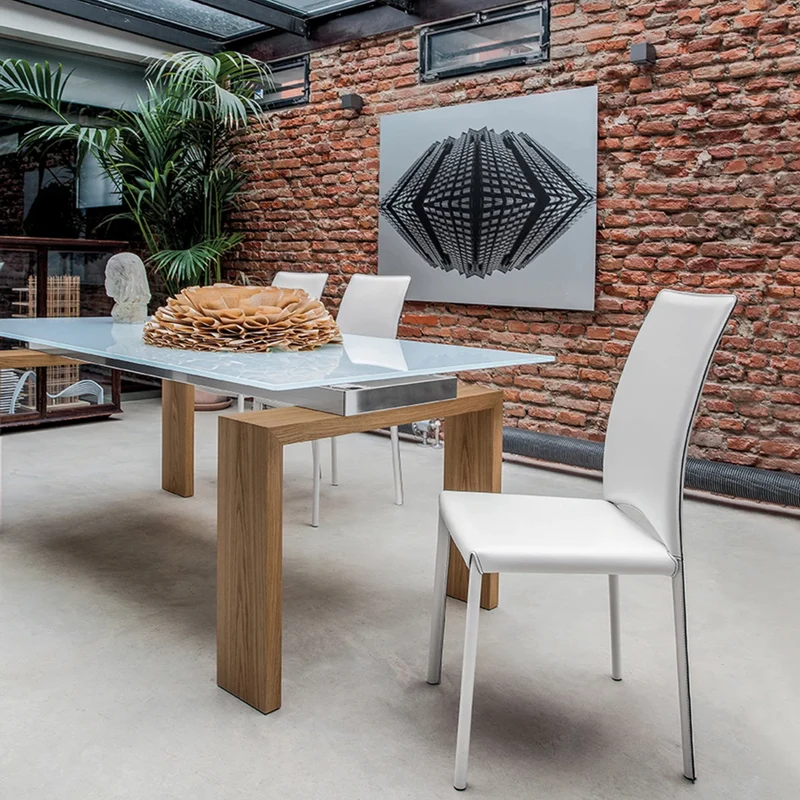 Madeleine Curved Leather Chair | Geometric Design & Luxury Comfort