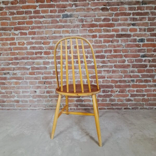 Set di Quattro Sedie Vintage in Legno – Svezia (1960)