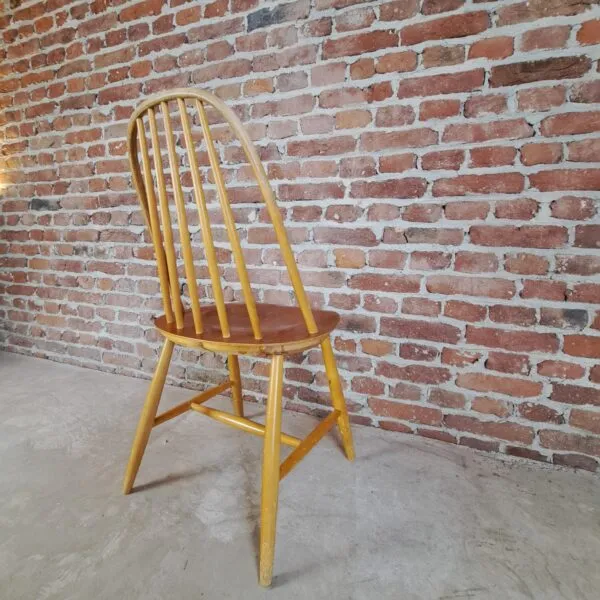 Set di Quattro Sedie Vintage in Legno – Svezia (1960)