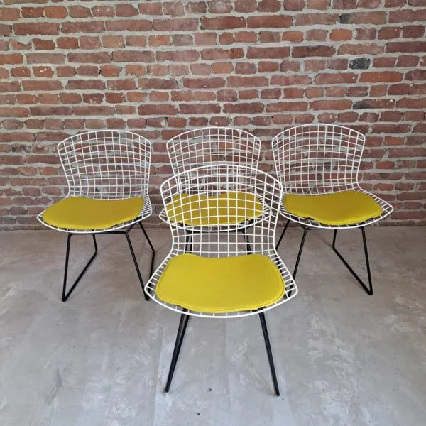 Set di Quattro Sedie di Harry Bertoia per Knoll International – (1950)