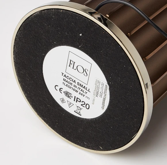 Lampada da Tavolo “Taccia” di Pier Giacomo e Achille Castiglioni per Flos – (1960)