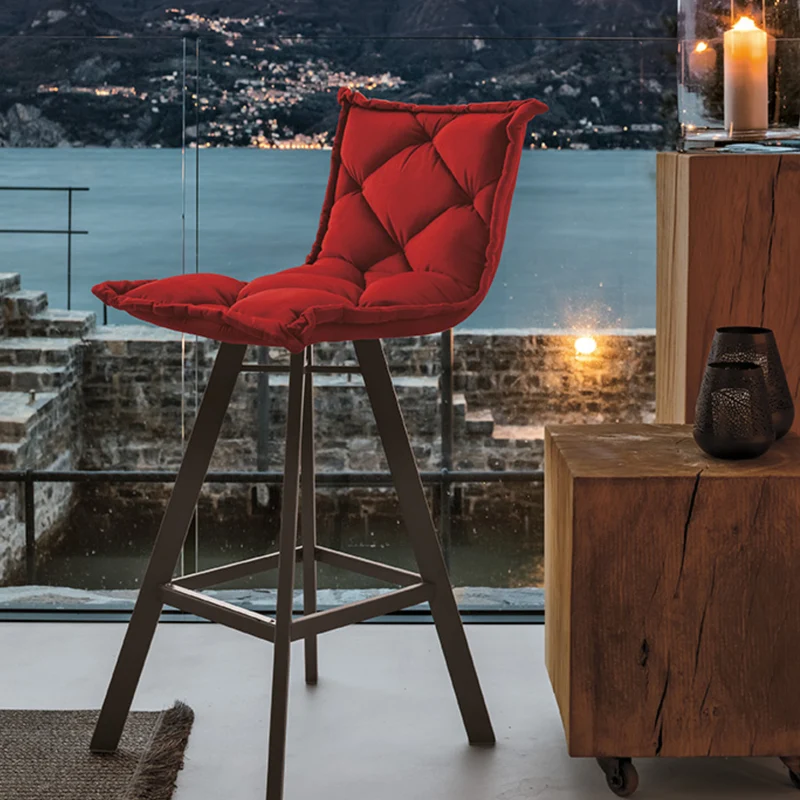 Digione Plus Monoshell Stool