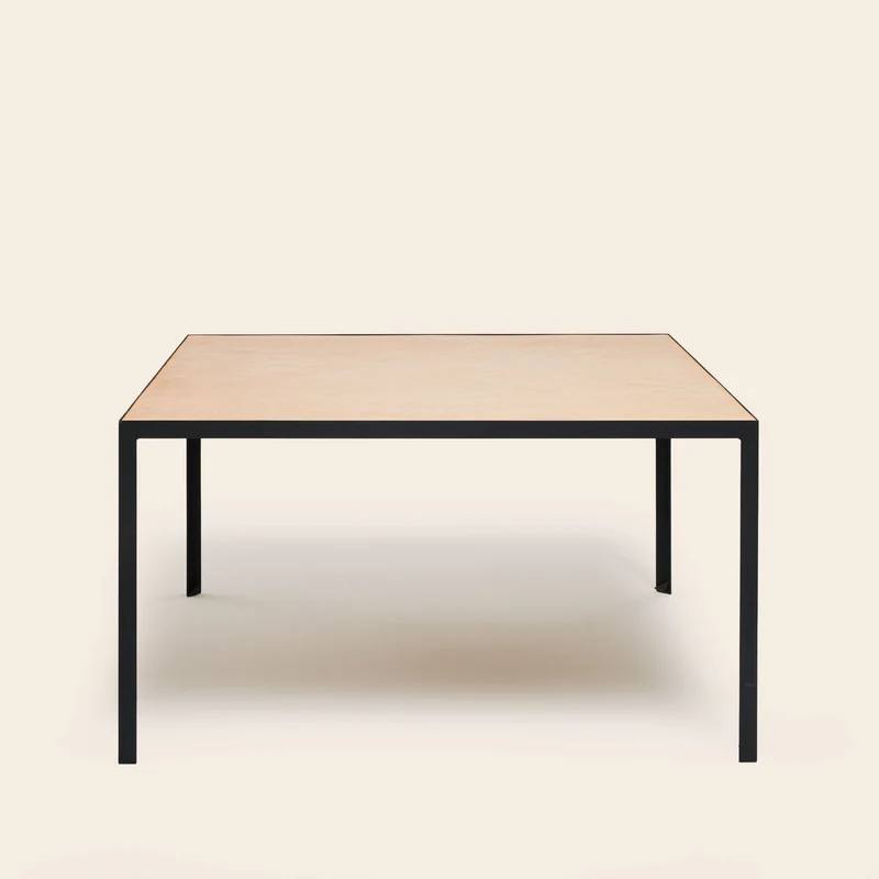 Table à manger ORELIA beige poudré et métal noir