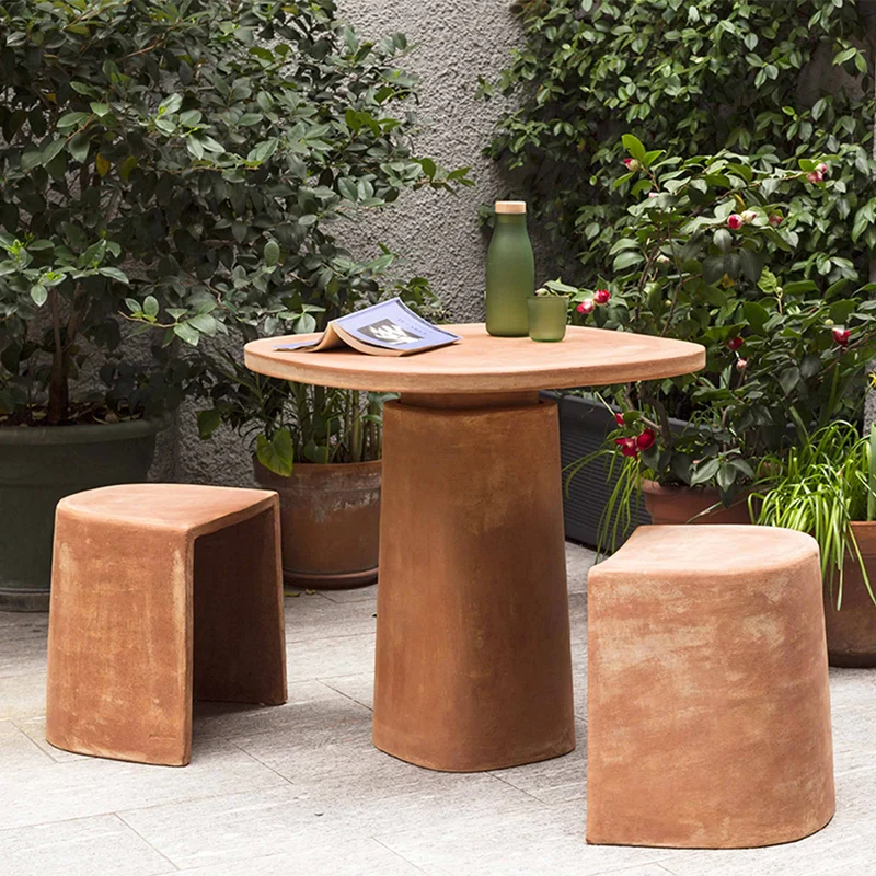Terracotta Table GIOI - Natural- by Mario Scairato
