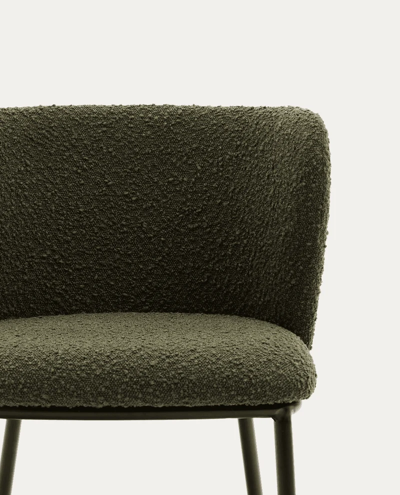 Sedia Ciselia in shearling verde e acciaio beige FSC Mix Credit