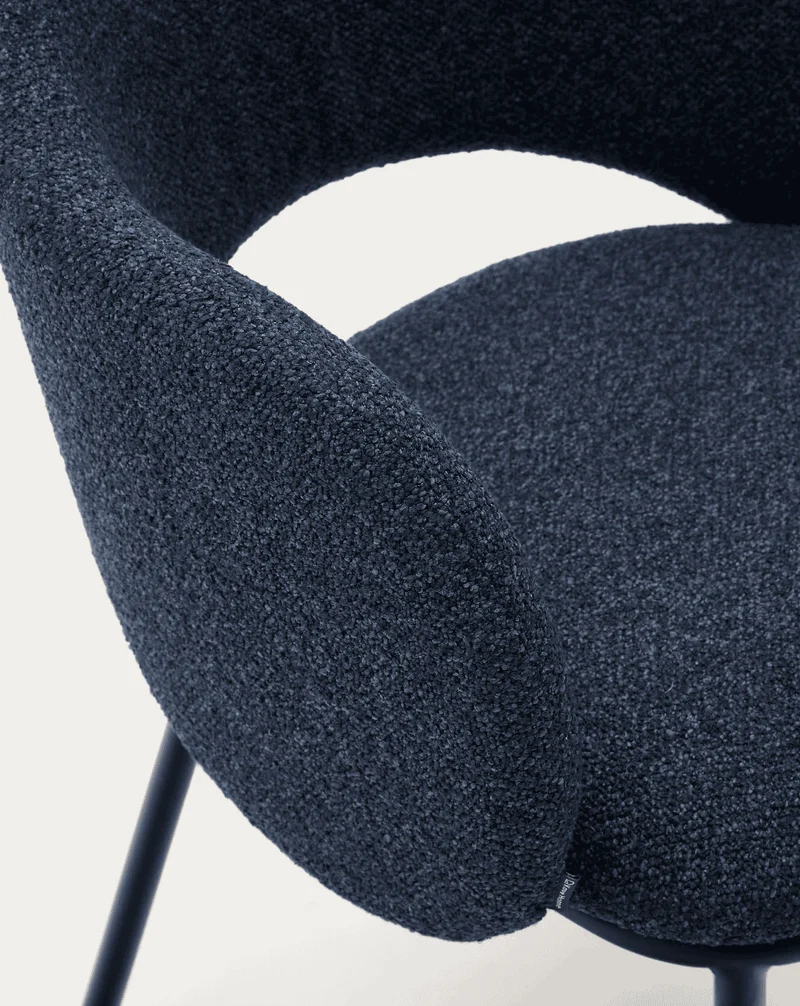 Sedia Maina in ciniglia spessa blu e gambe in acciaio con finitura blu FSC Mix Credit