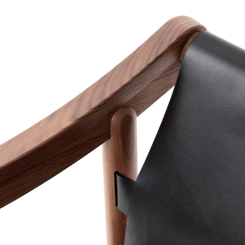 Wood and Saddle Leather Chair 905, designed by Vico Magistretti for Cassina