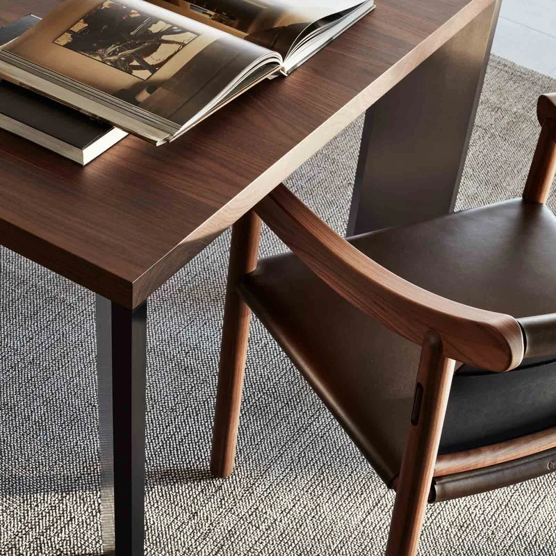 Wood and Saddle Leather Chair 905, designed by Vico Magistretti for Cassina
