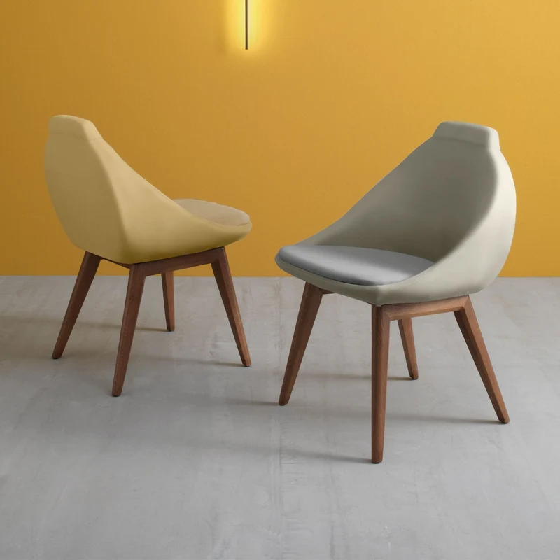 Desire Armchair by Compar