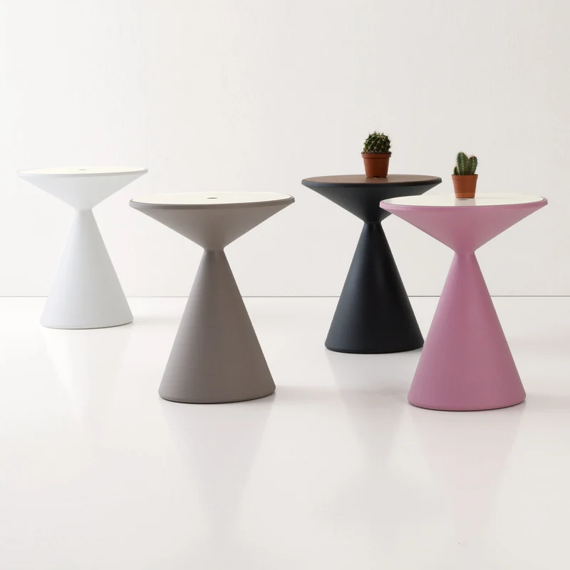Billy Coffee Table by Compar