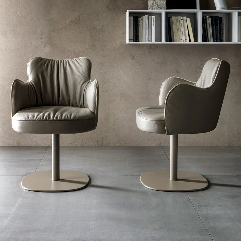 Minnie Swivel Soft Armchair by Compar