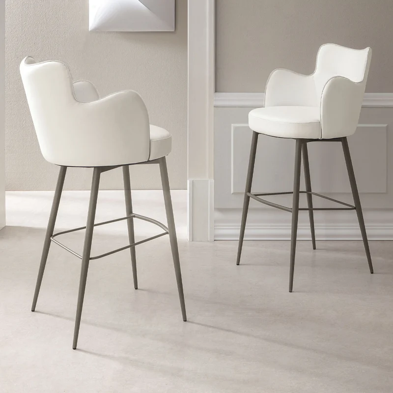 Minnie Stool by Compar