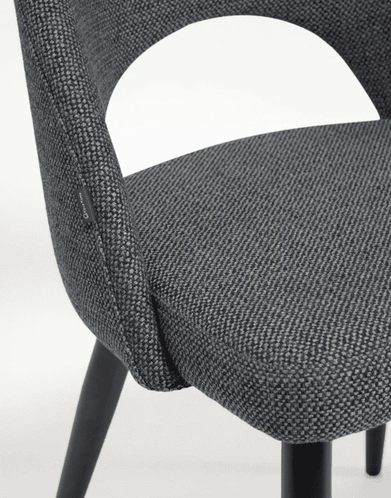 Sedia MIA in tessuto grigio chiaro / grigio scuro e gamba in metallo nero