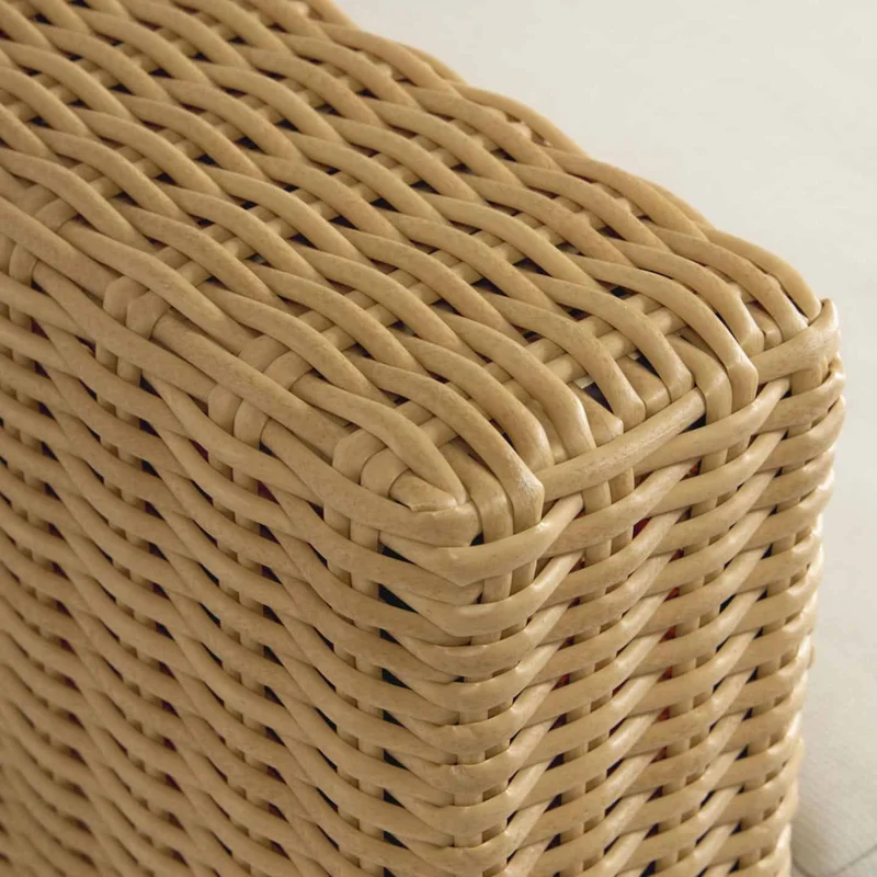 Poltrona GIANA in legno massiccio di acacia e rattan FSC 100%