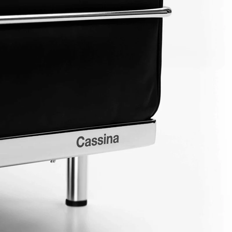 Armchair - "2, Fauteuil Grand Confort, Petit Modèle", designed by Le Corbusier, Pierre Jeanneret, Charlotte Perriand for Cassina