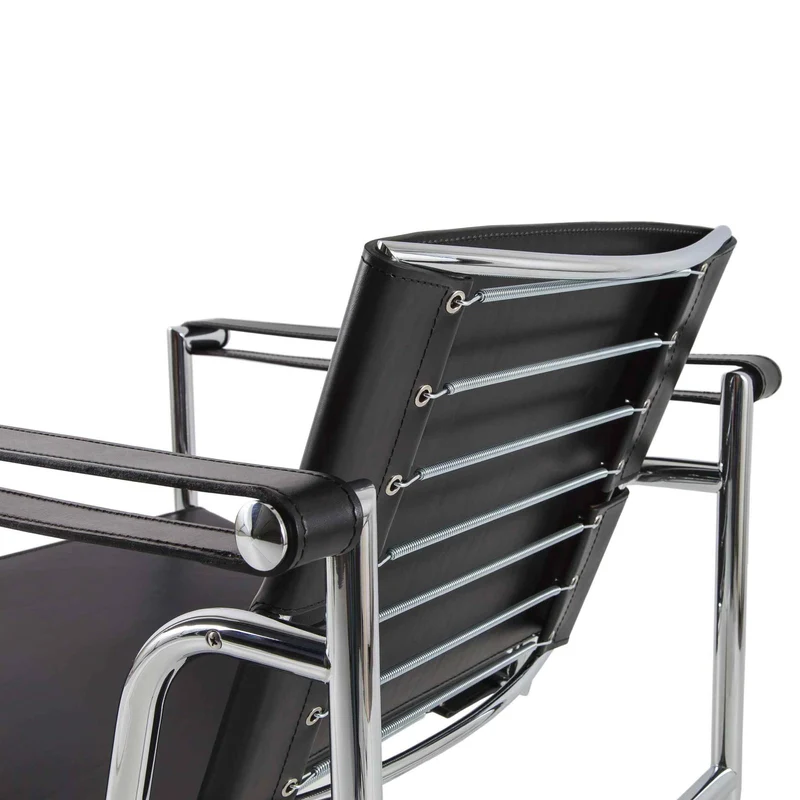 Leather Armchair - "1, Fauteuil à dossier basculant", designed by Le Corbusier, Pierre Jeanneret, Charlotte Perriand for Cassina