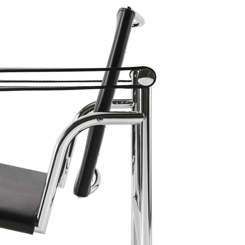 Leather Armchair - "1, Fauteuil à dossier basculant", designed by Le Corbusier, Pierre Jeanneret, Charlotte Perriand for Cassina