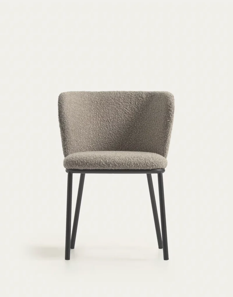 Sedia Ciselia in shearling grigio chiaro e gambe in acciaio con finitura nera FSC Mix Credit