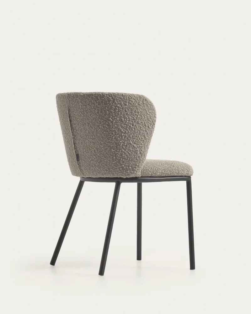 Sedia Ciselia in shearling grigio chiaro e gambe in acciaio con finitura nera FSC Mix Credit