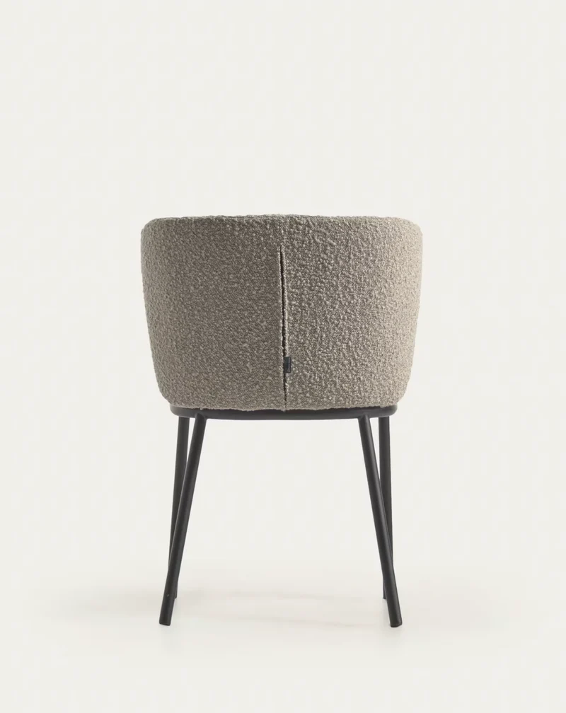 Sedia Ciselia in shearling grigio chiaro e gambe in acciaio con finitura nera FSC Mix Credit
