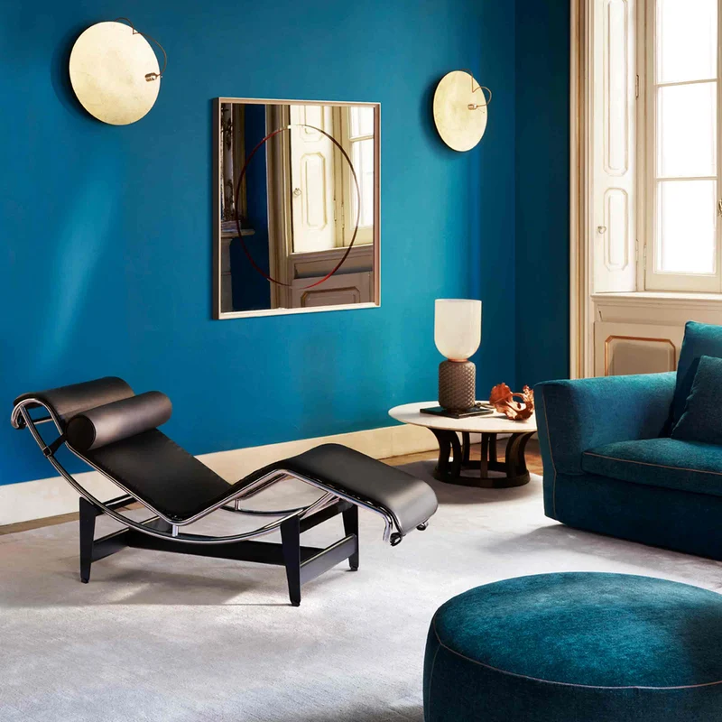 Chaise Longue - "4, Chaise Longue à reglage continu", designed by Le Corbusier, Pierre Jeanneret, Charlotte Perriand for Cassina