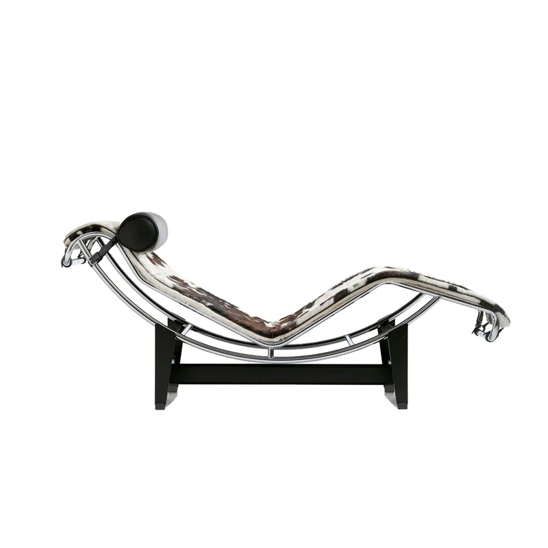 Chaise Longue - "4, Chaise Longue à reglage continu", designed by Le Corbusier, Pierre Jeanneret, Charlotte Perriand for Cassina