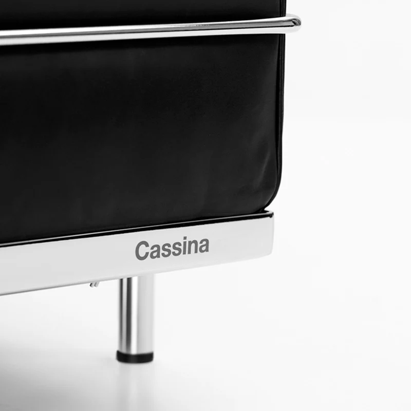 Armchair - "2, Fauteuil Grand Confort, Durable", designed by Le Corbusier, Pierre Jeanneret, Charlotte Perriand for Cassina