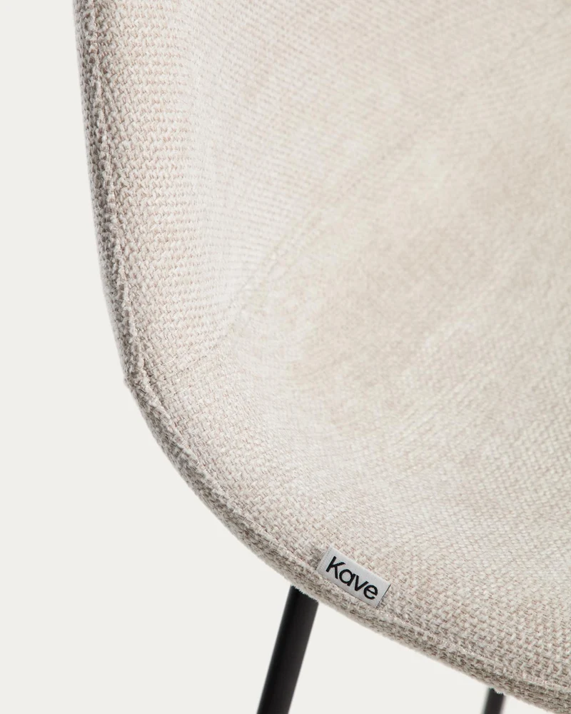 Hocker Zahara mit beiger Chenille und Stahlbeinen mit schwarzem Finish, 76 cm, FSC 100 %