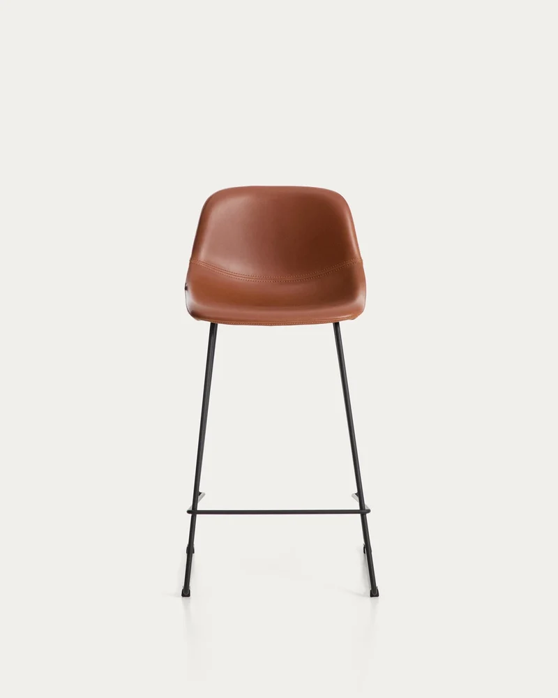 Hocker Zahara mit braunem Polyurethan und Stahlbeinen mit schwarzem Finish, 65 cm, FSC 100