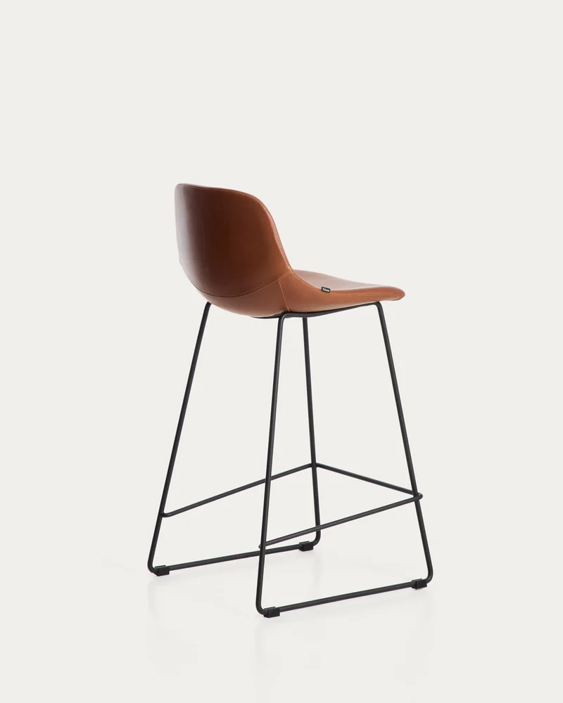 Hocker Zahara mit braunem Polyurethan und Stahlbeinen mit schwarzem Finish, 76 cm, FSC 100