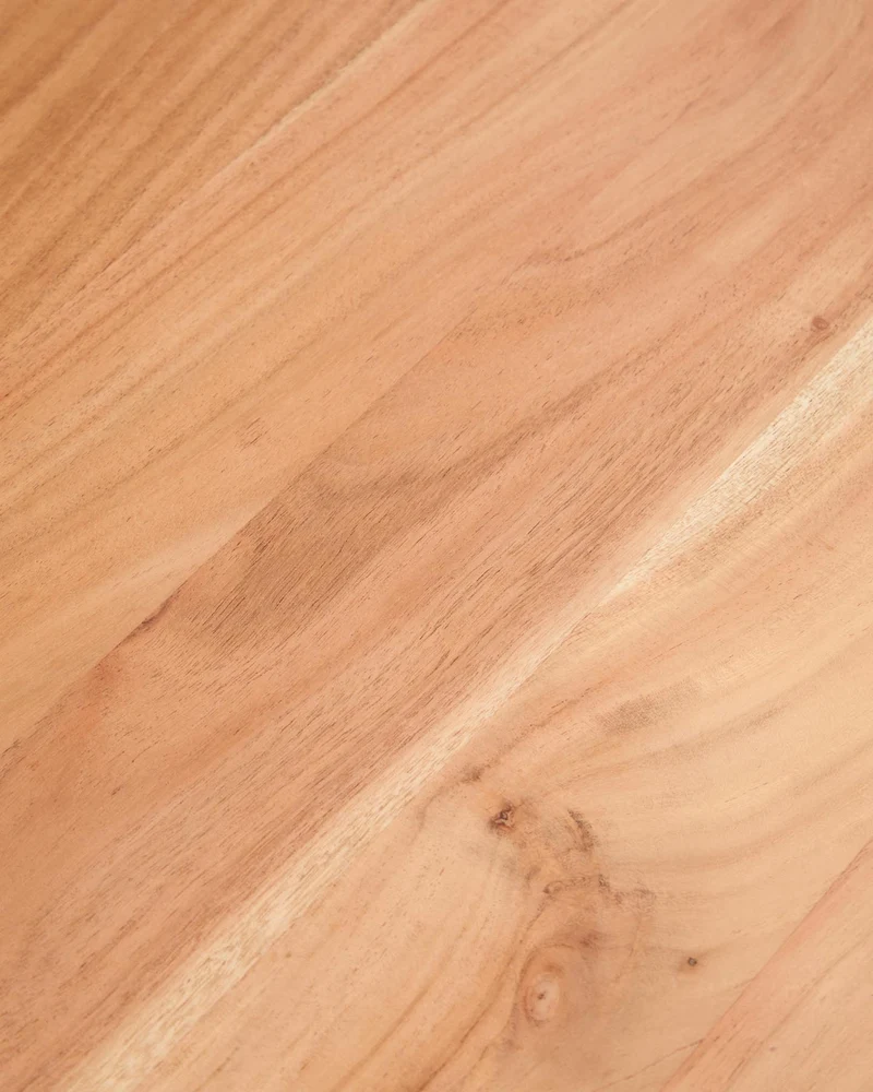 Couchtisch Uxue aus massivem Akazienholz mit Beinen aus schwarzem Stahl 130 x 64 cm