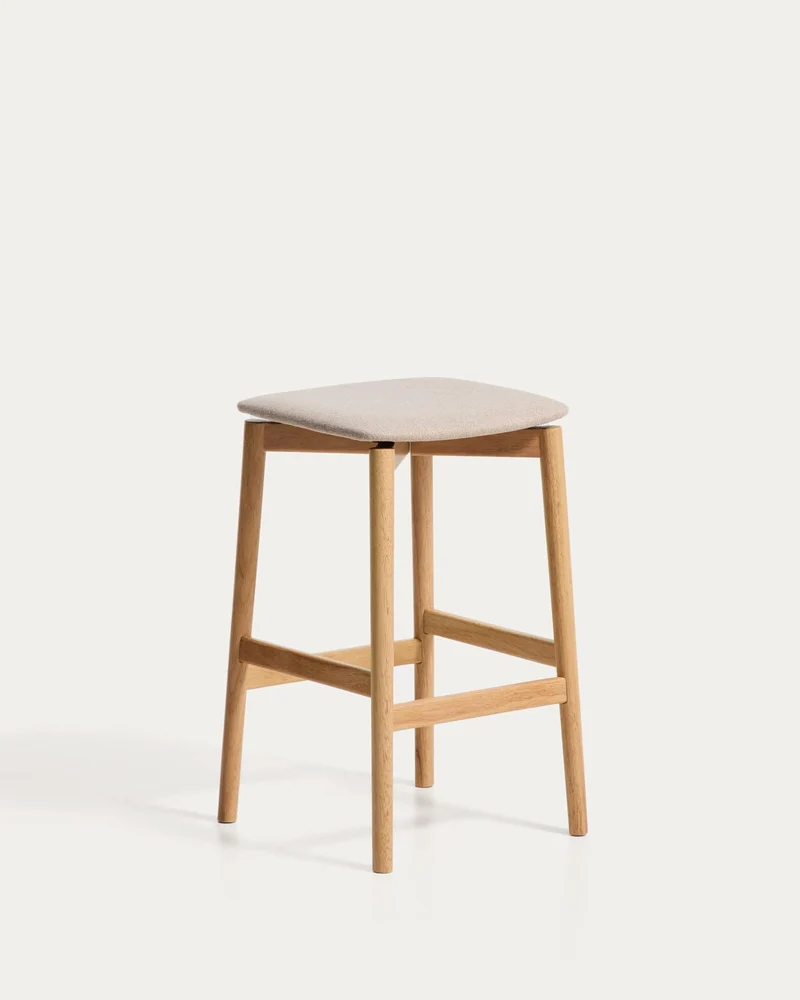 Hocker Evera aus Eichenfurnier mit naturfarbenem Finish und beiger Chenille, 65 cm