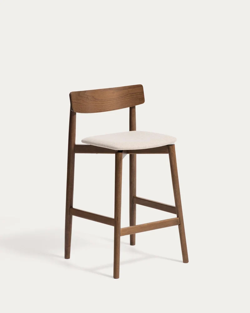 Hocker Evera mit Rückenlehne aus Eichenfurnier mit Nussbaumfinish und brauner Chenille, 65