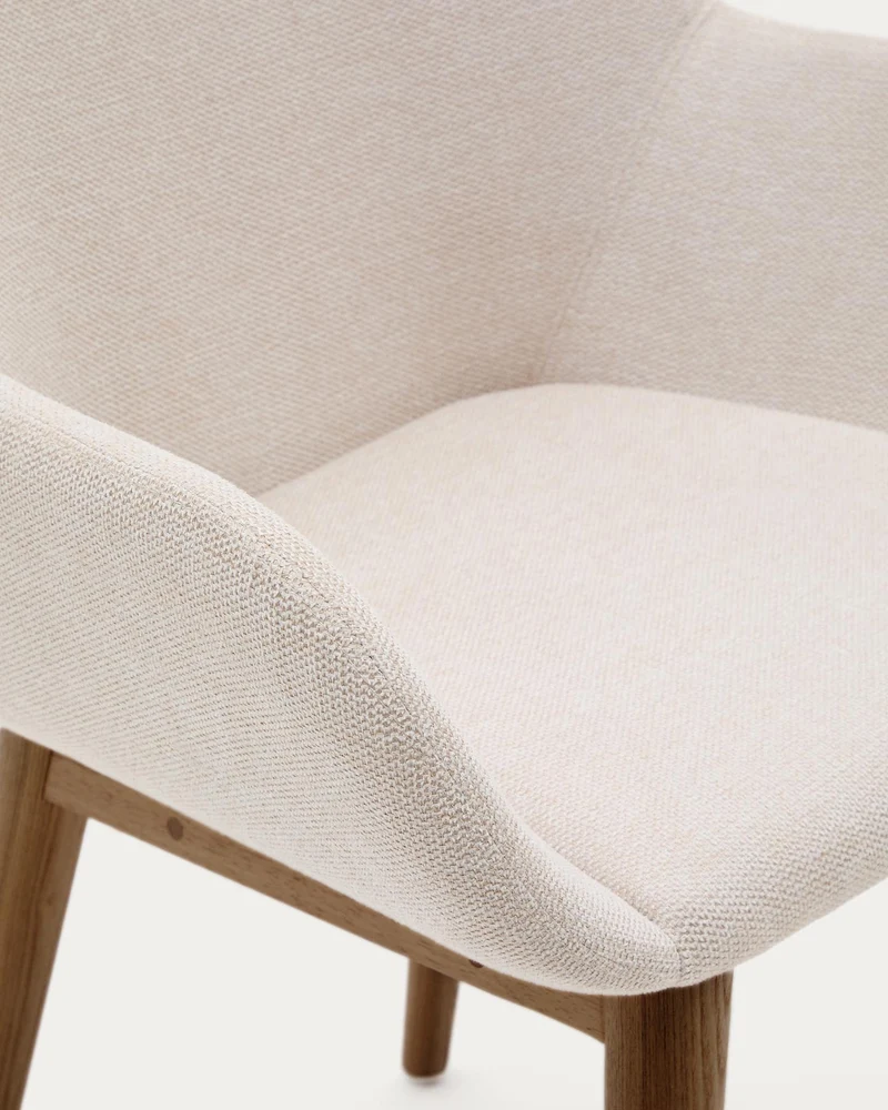 Konna Stuhl in Beige und Beine aus massivem Eschenholz mit dunklem Finish FR