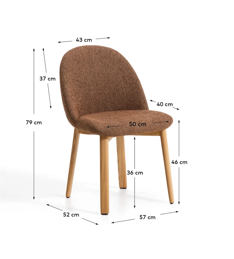 Stuhl Meila mit terrakottafarbener Chenille und Beinen aus massivem Eschenholz mit naturfa