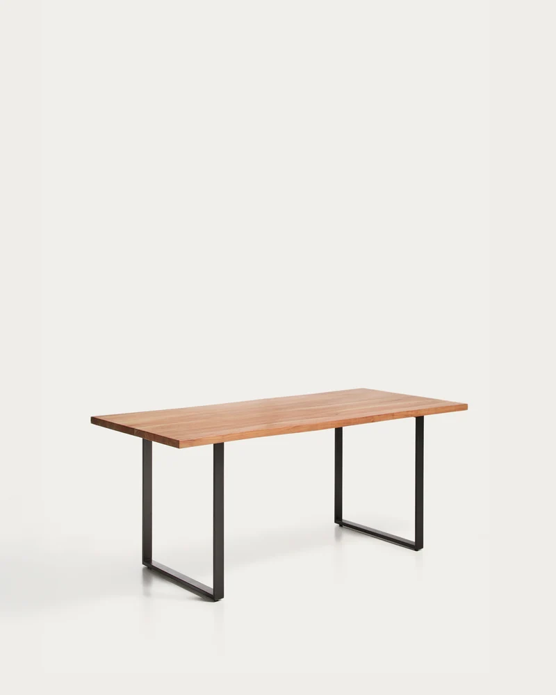 Tisch Uxue aus massivem Akazienholz mit Beinen aus schwarzem Stahl 160 x 90 cm