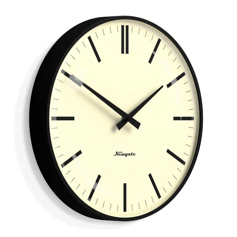 Radio City Lines wandklok – zwart – Ø 33 cm