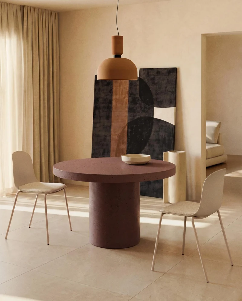 Stuhl Debari mit Chenille-Kissen und Stahlbeinen mit beigem Finish