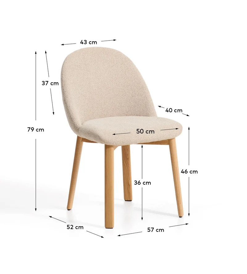 Stuhl Meila mit beiger Chenille und Beinen aus massivem Eschenholz mit naturfarbenem Finis