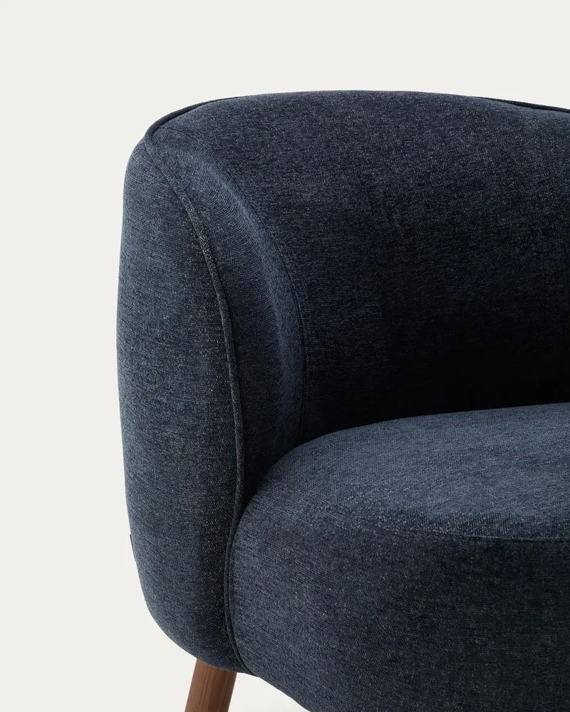 Sessel Ulit aus blaugrauer Chenille mit Beinen aus massivem Eschenholz mit Nussbaum-Finish