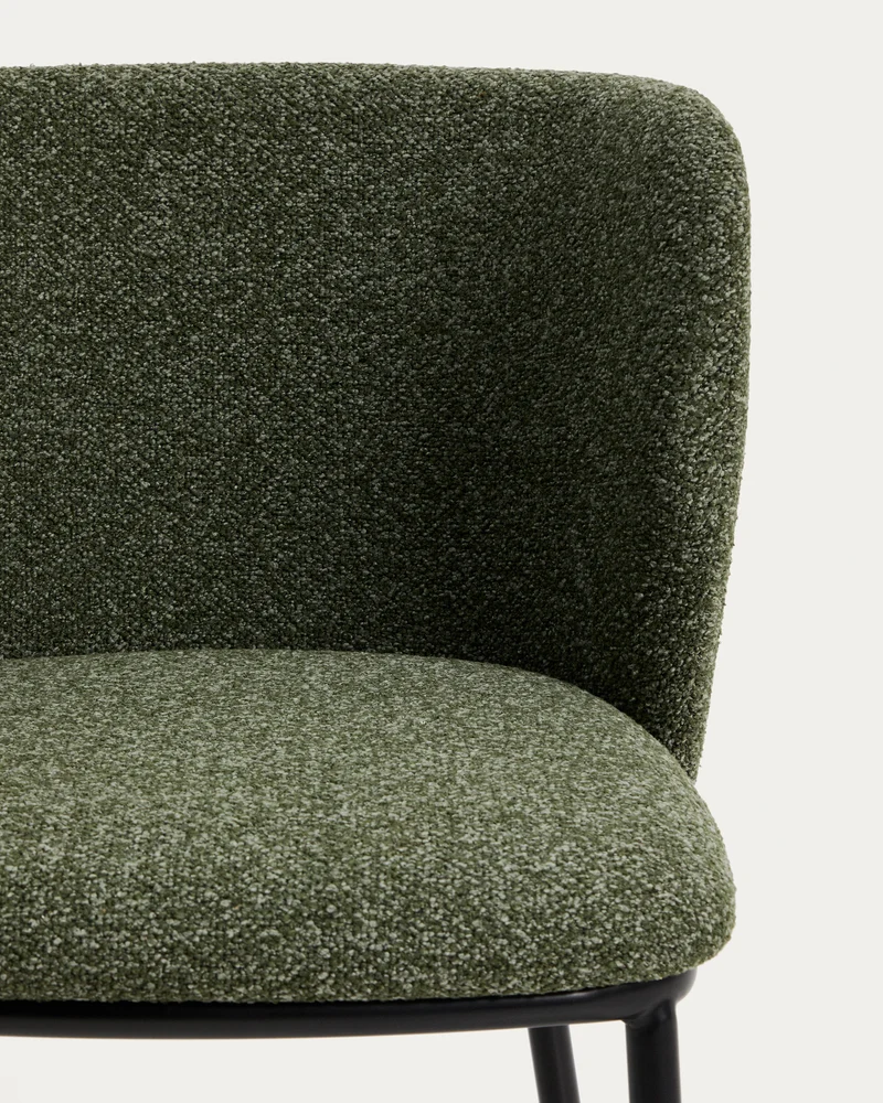 Hocker Ciselia in dicker, dunkelgrüner Chenille mit Stahlbeinen mit schwarzem Finish, FSC