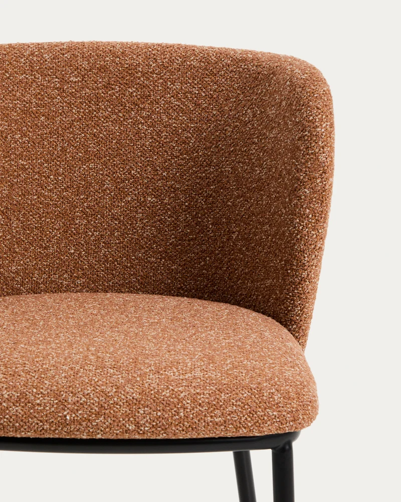 Stuhl Ciselia in dicker, terrakottafarbener Chenille mit Stahlbeinen mit schwarzem Finish,