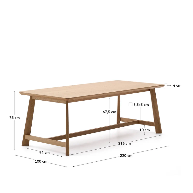 Tisch Idun aus furniertem und massivem Eichenholz mit Finish in natürlichem Farbton FSC Mi