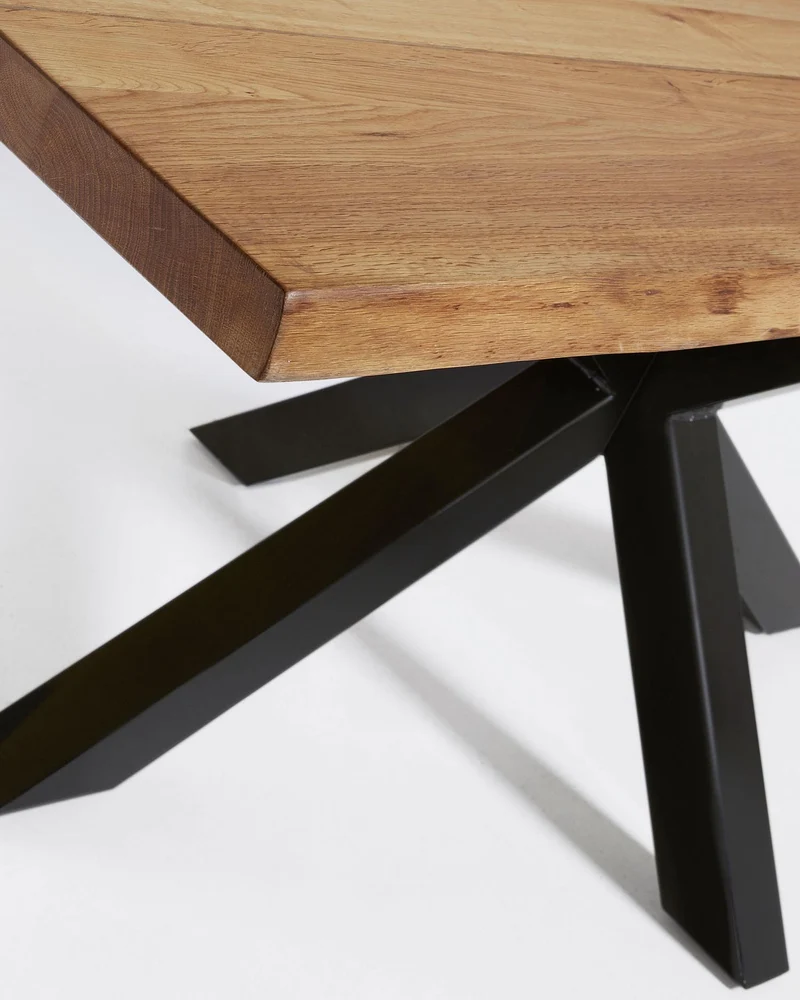 Argo Tisch Eichenfurnier m. natürlichem Finish Stahlbeine mit schwarzem Finish 160 x 90 cm