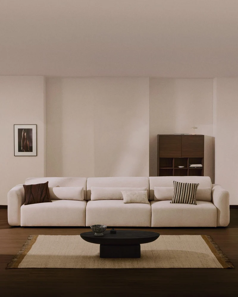 6-Sitzer-Sofa Lares mit elektrisch ausfahrbaren Sitzen und verstellbarer Kopfstütze in bei